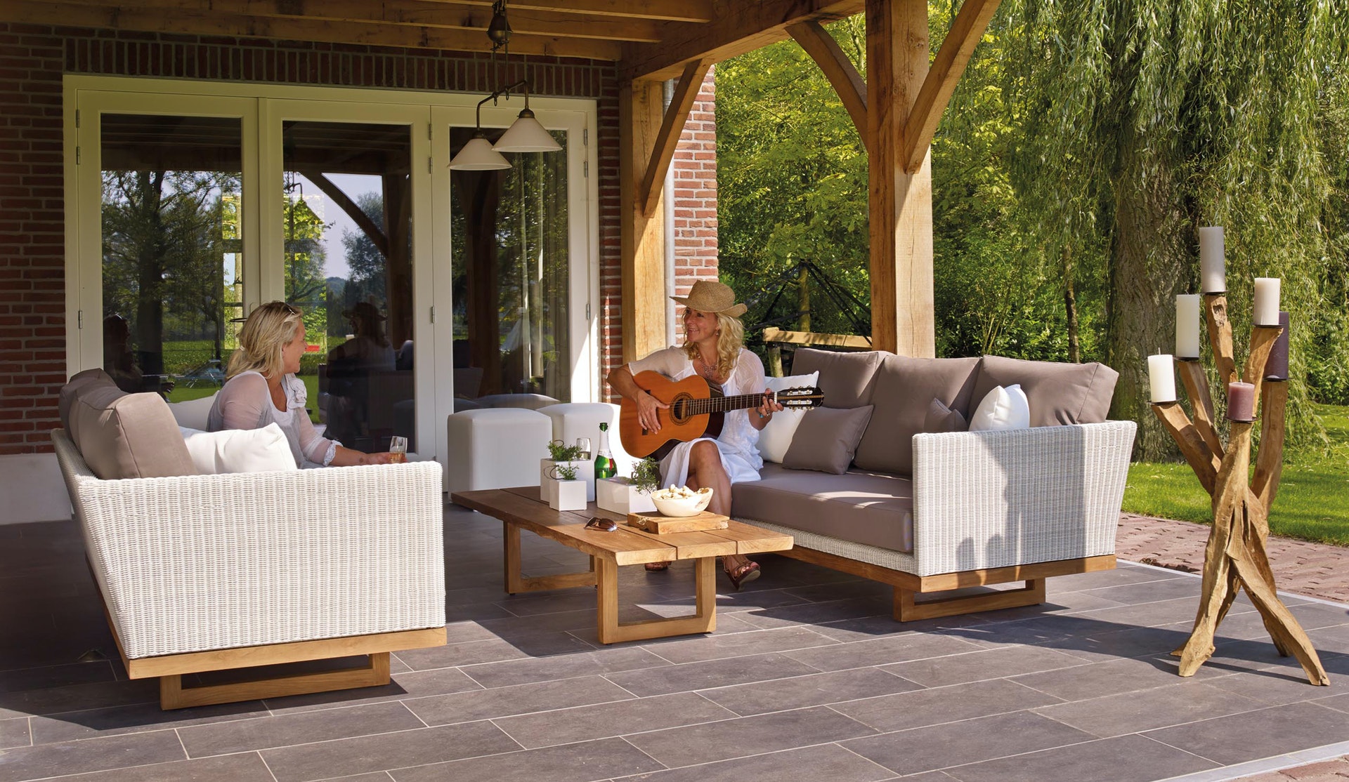 Easy Porch Or Garden Decking Styling Tips